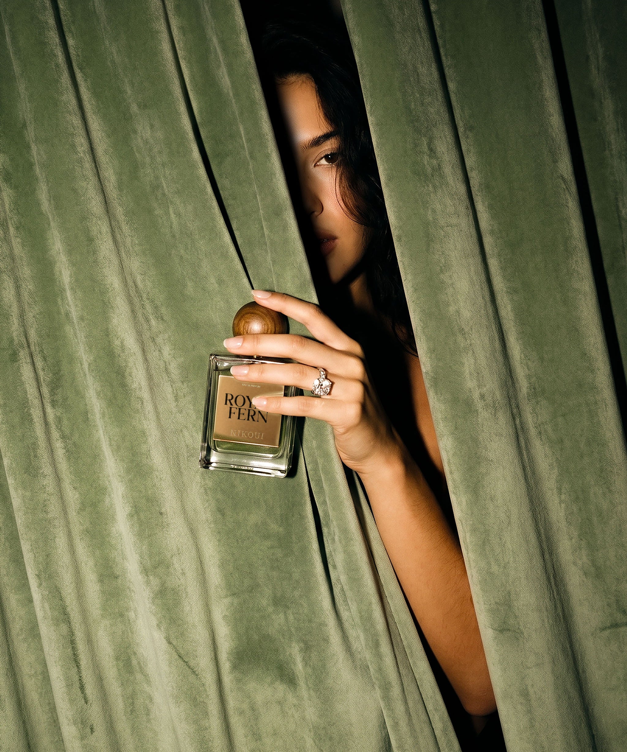 RoyalFern_0002_GreenCurtain.jpg